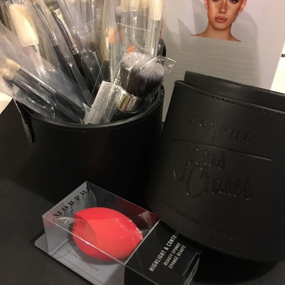 🦋Morphe X James Charles Collection🦋 - Picture 4 of 8